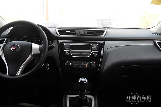 2014款 2.0L 手動時尚版 2WD