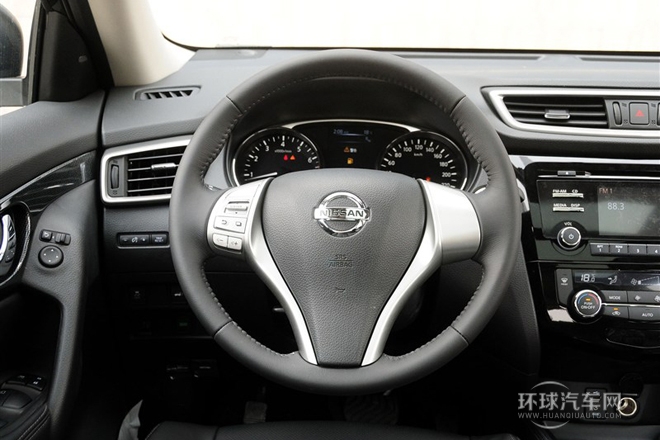 2014款 2.5L CVT豪華版 4WD