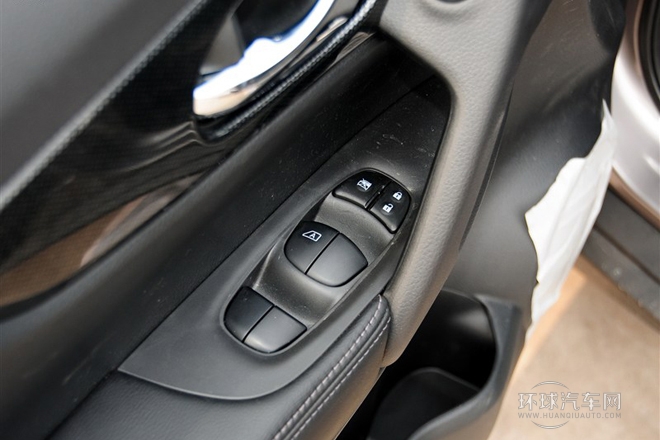 2014款 2.5L CVT領(lǐng)先版 4WD