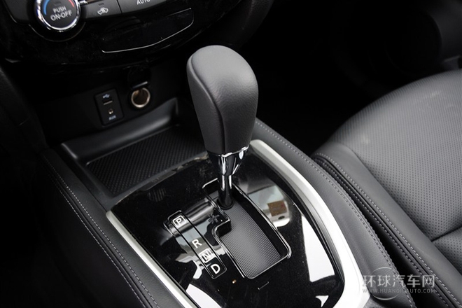 2014款 2.5L CVT領(lǐng)先版 4WD