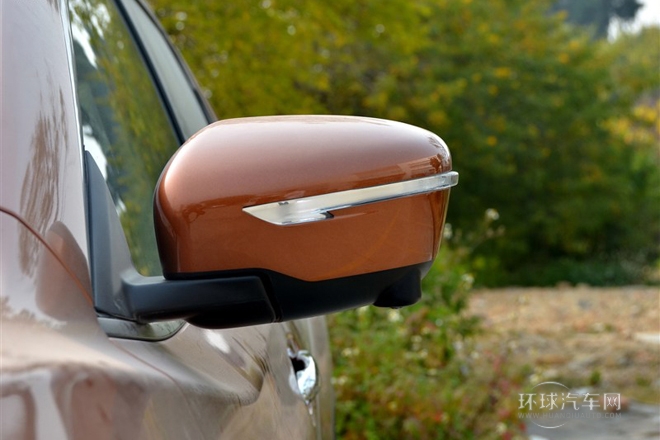 2014款 2.5L CVT至尊版 4WD