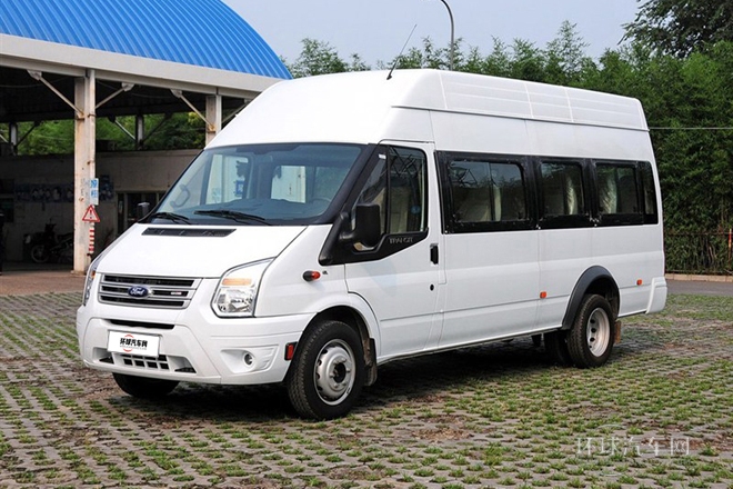 2013款 2.4T柴油普通型后雙胎加長(zhǎng)軸中頂國(guó)III