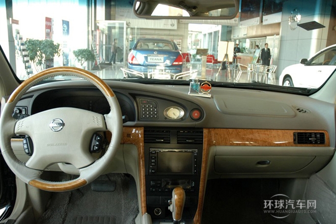 2004款 智尊 2.0L 自動豪華型