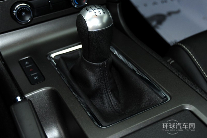 2013款 3.7L 手動標準型