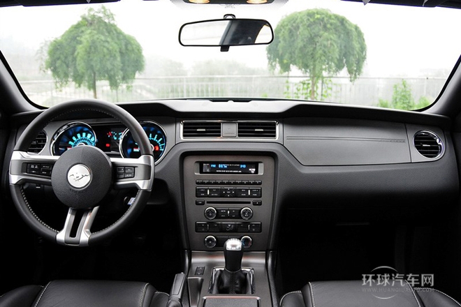 2013款 3.7L 手動標準型