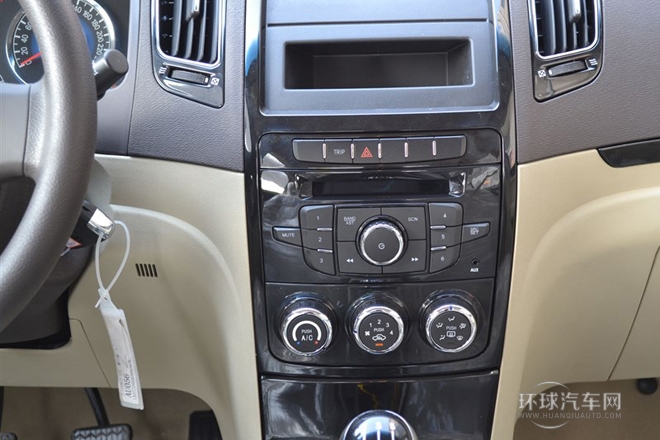 2013款 1.5L 手動(dòng)舒適型