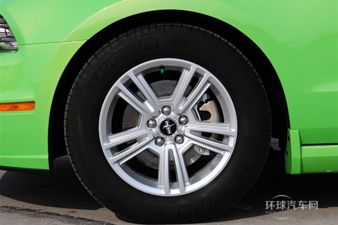 2013款 3.7L 自動(dòng)標(biāo)準(zhǔn)型