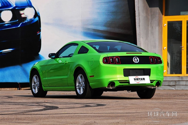 2013款 3.7L 自動標準型