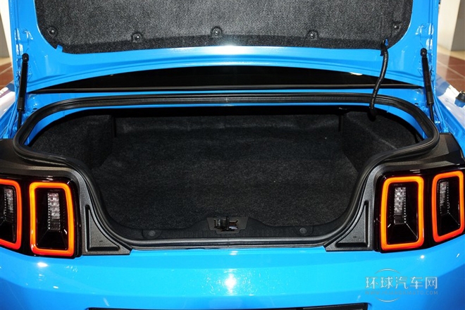 2013款 5.0L GT自動標準型