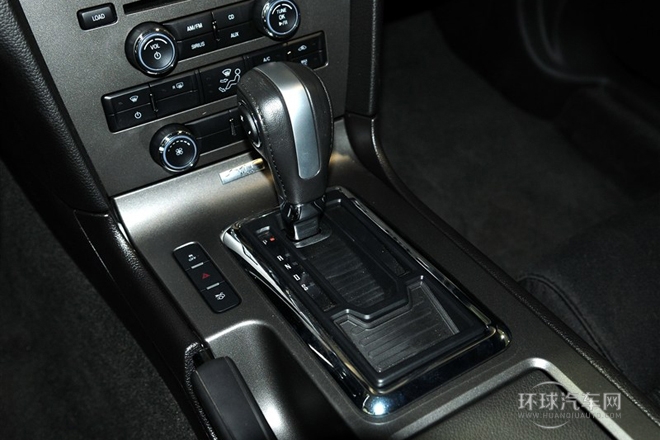 2013款 5.0L GT自動標準型