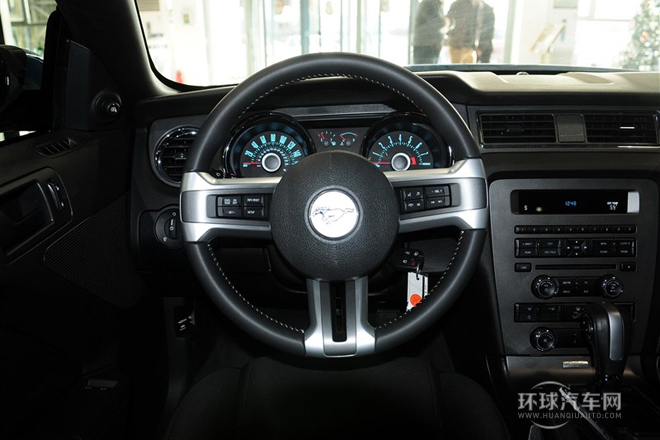 2013款 5.0L GT自動標準型