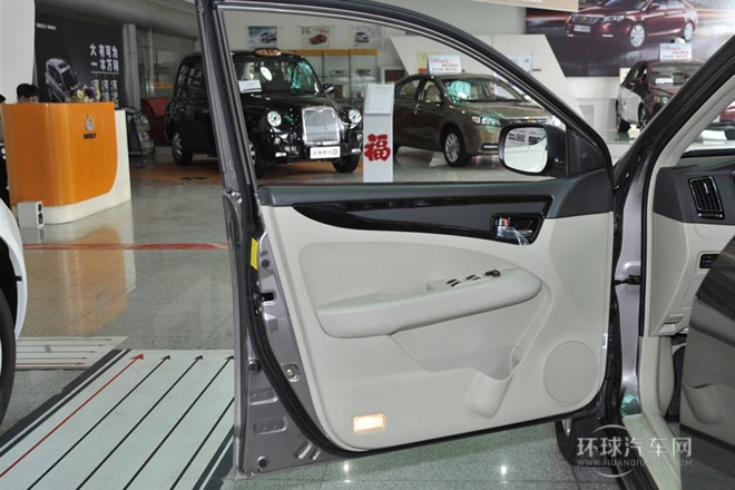 2013款 1.5L 手動尊貴型