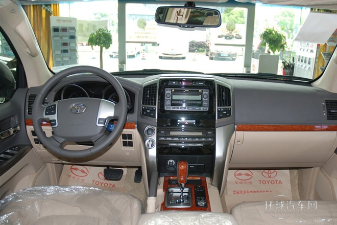 2012款 4.6L 自動VX