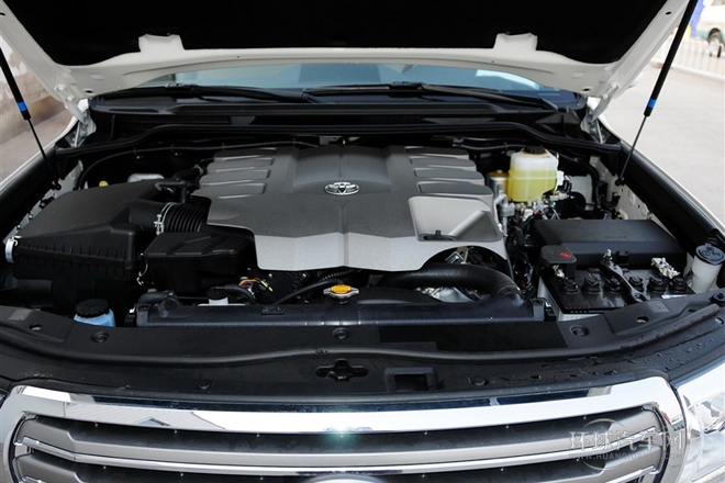 2012款 4.6L 自動VX-R