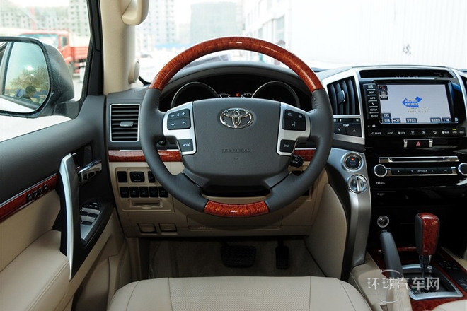 2012款 4.6L 自動VX-R