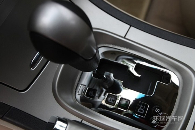 2011款 1.8T 自動舒適型