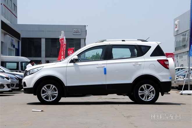 2014款 1.5L 手動舒適型