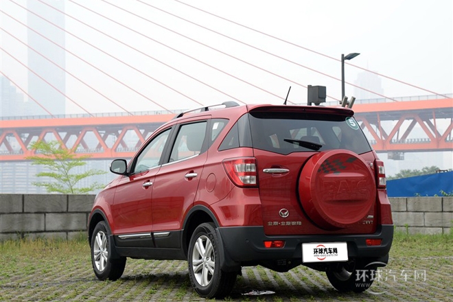 2014款 1.5L 手動豪華型