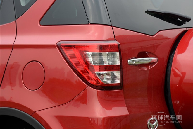 2014款 1.5L 手動豪華型