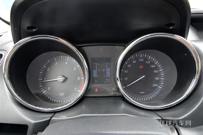 2014款 1.5L 手動豪華型