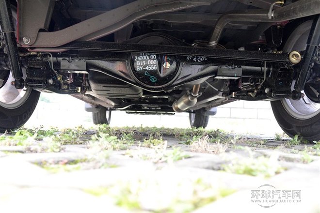 2014款 1.5L 手動(dòng)豪華型