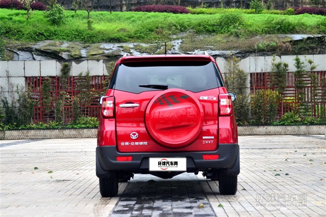 2014款 1.5L 手動尊貴型