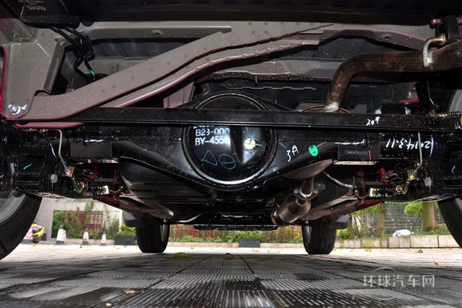 2014款 1.5L 手動尊貴型