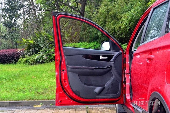 2014款 1.5L 舒適型