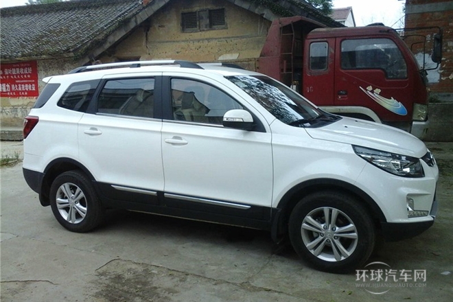 2014款 1.5L 豪華型