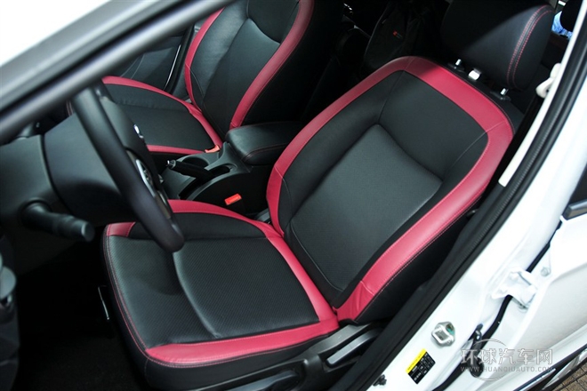 2014款 1.8L 尊貴型