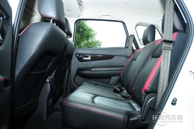 2014款 1.8L 尊貴型