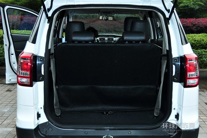 2014款 1.8L 尊貴型