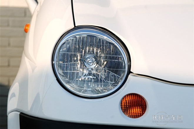 2012款 改款 1.0L 手動P-TEC標準型