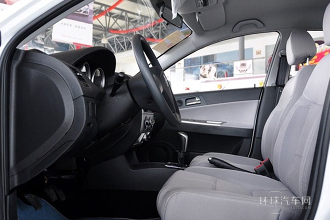 2010款 1.3L 手動(dòng)舒適型