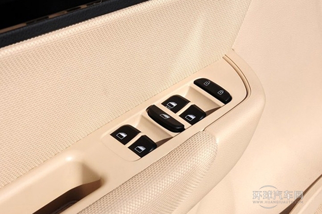 2012款 1.6L 自動舒適型