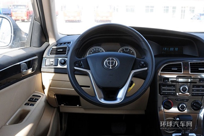 2012款 1.6L 自動舒適型