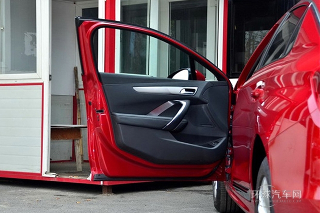 2014款 1.8L 自動舒適版VTi140