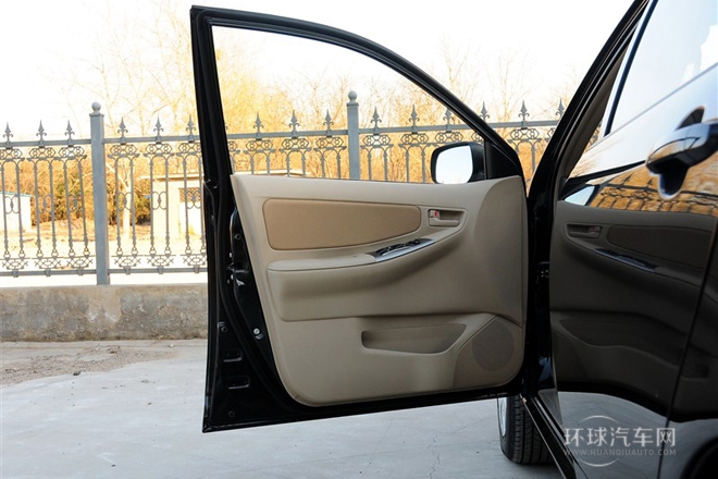 2013款 1.6L 自動卓越版