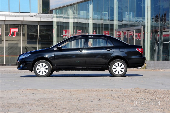 2013款 1.6L 自動卓越版