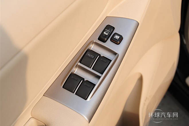 2013款 1.6L 手動豪華版