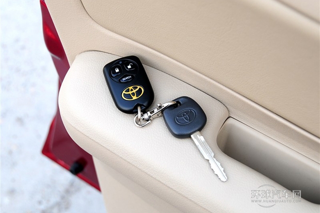 2013款 1.6L 自動豪華版