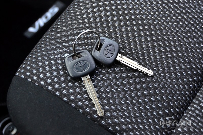 2014款 1.3L 手動超值版