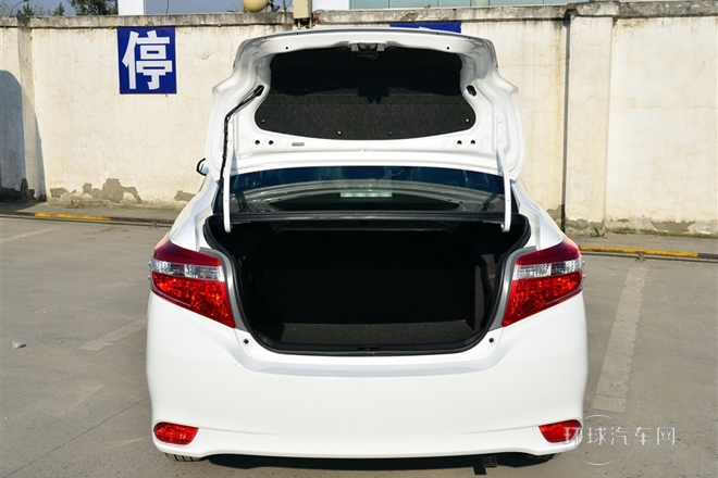 2014款 1.3L 手動超值版