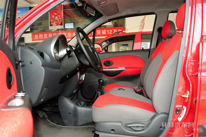 2012款 改款 1.0L 手動P-TEC時(shí)尚型