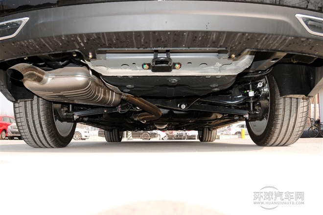 2013款 1.8T 政務版