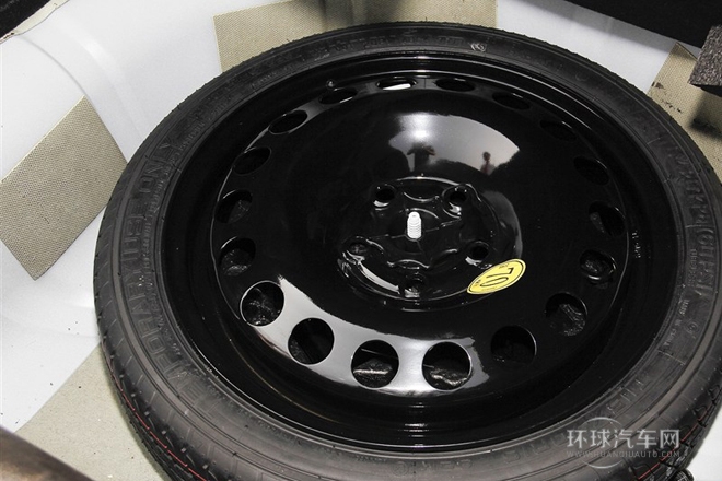 2013款 1.8T 行政版