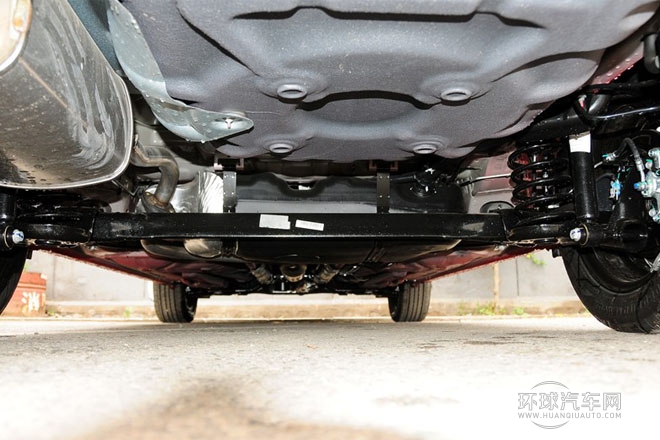 2013款1.5L手動   標準型