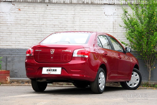 2013款1.5L手動   標準型