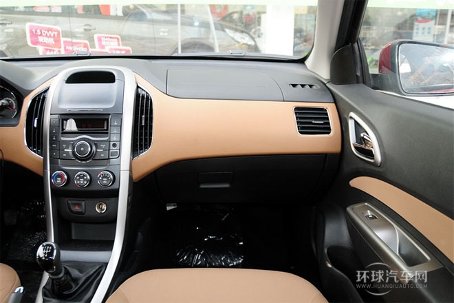 2013款1.5L手動   進取型