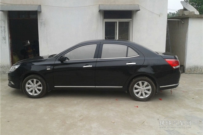 2013款1.5L手動   進取型